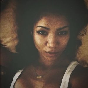 Meet your Posher, Alanys